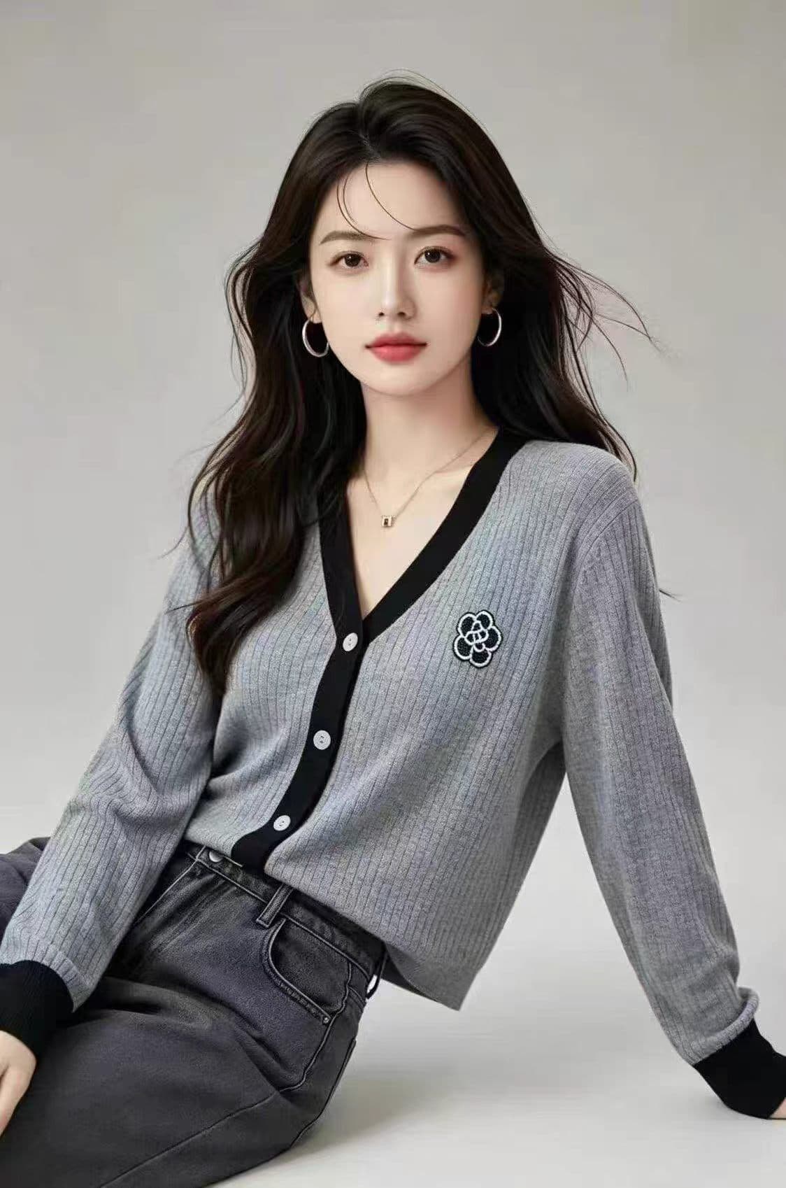 유럽 상품 고급 동백 나무 자수 V넥 니트 오픈 가디건 여성 2026 가을 새로운 슬림해 보이는 품격 긴팔 맨위 상세 이미지 5