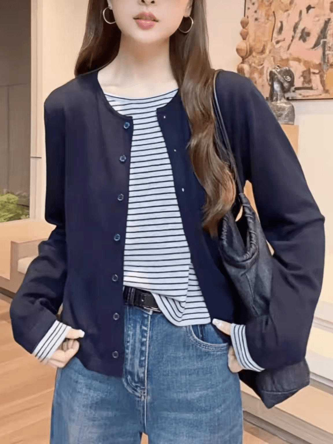 유럽 상품 디자인 센스 페이크 레이어드 스트라이프 긴팔 여성 가을 겨울철 2026 새로운 한 부서 품격 연령 감소 맨위 이미지 3