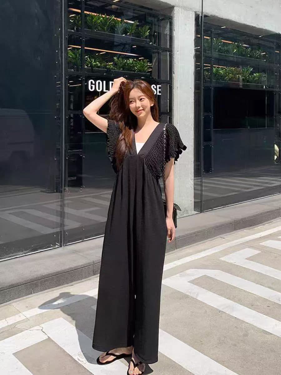 2026 년 여름 새로운 한 부서 chic 패션 다용도 품격 V넥 프릴 주름 넓은 다리 점프 슈트 바지 상세 이미지 3