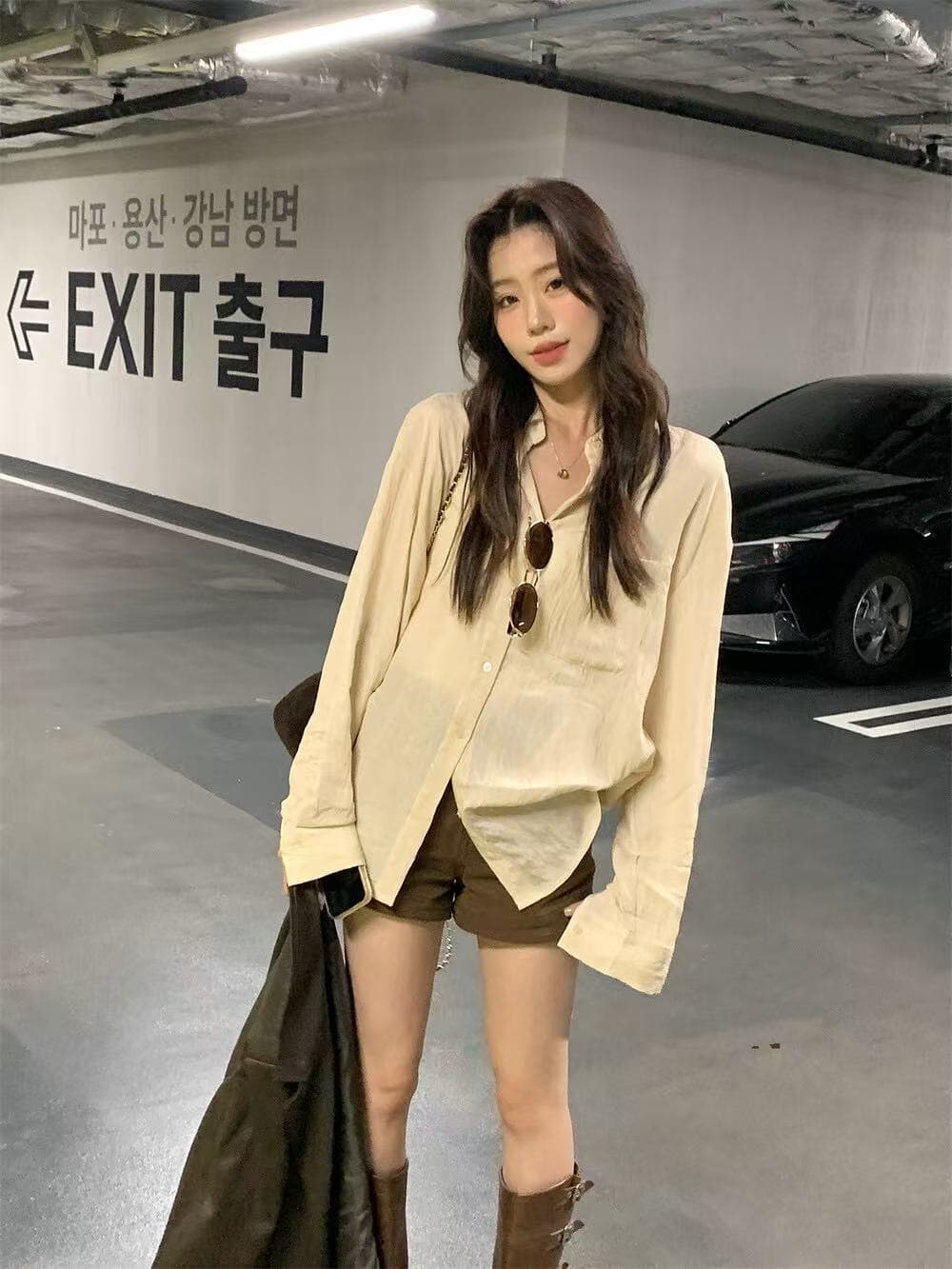 가을의 날 스타일 한 부서 품격 미니멀리즘 질감 센스 원단 루즈핏 셔츠 상세 이미지 11