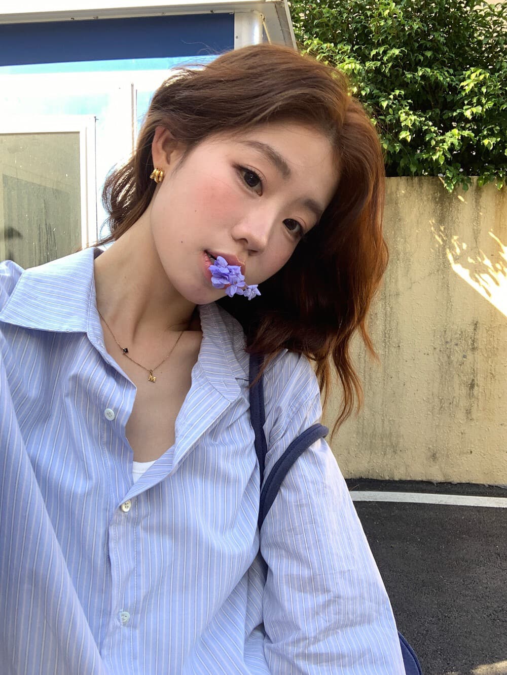 한 부서 품격 스트라이프 스택 착용 디자인 센스 루즈핏 다용도 슬림해 보이는 스트라이프 셔츠 상세 이미지 8