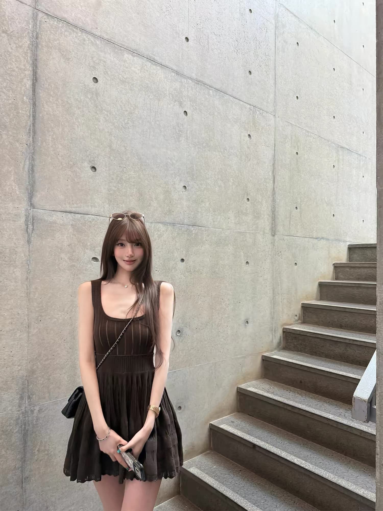 yangzifan ala1a 한자 오 천 골드 1 1 무거운 작업 니트 부유 한 가족 천 골드 센스 민소매 여성 드레스 여름 이미지 3