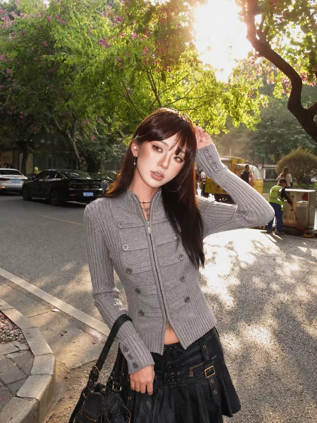 ygan 나폴레옹 이중 버튼 스탠드 칼라 쇼트 스타일 스웨터 코트 여자 가을 겨울 신축성 몸매 가꾸기 핫걸 니트 오픈 가디건 상세 이미지 2