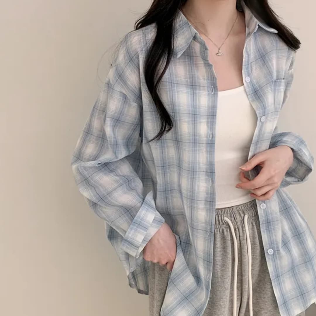 한국 스타일 가을 클래식 격자 무늬 셔츠 하라주쿠 스타일 캐주얼 맨위 미니멀리즘 긴팔 슬림해 보이는 셔츠 자외선 차단 의류 여성 재킷 상세 이미지 6