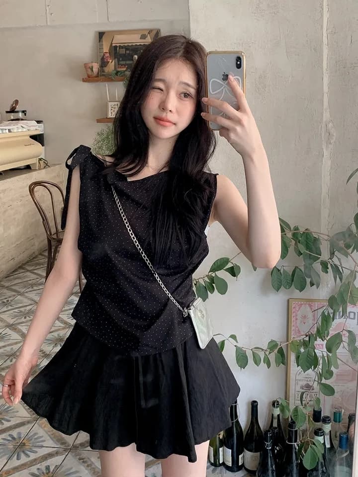chic 한 부서 여름 프랑스식 부드러운 달콤함 불규칙 비스듬한 어깨 레이스업 도트 주름 장식 민소매 조끼 맨위 상세 이미지 20