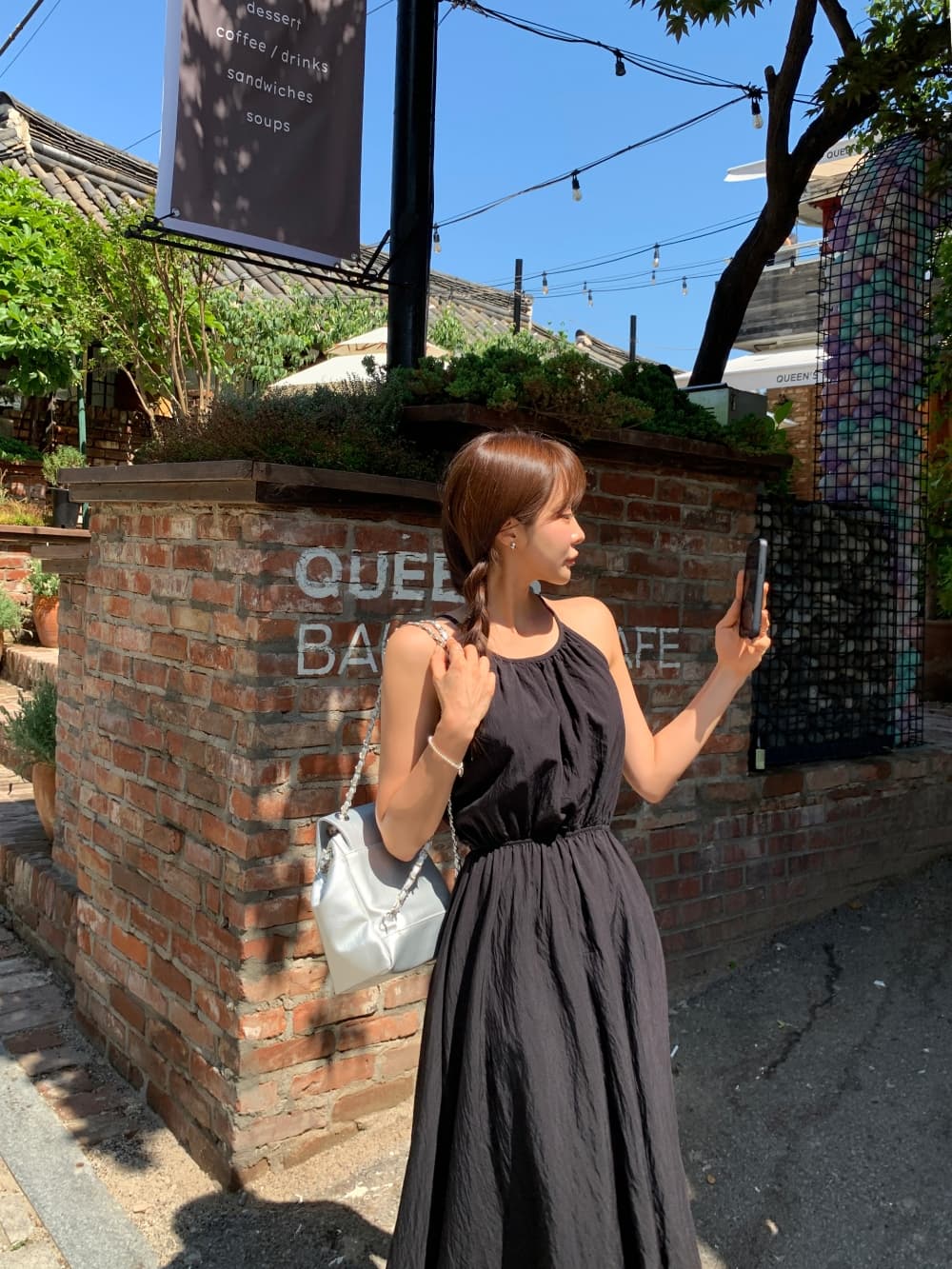 chic 여름 프랑스식 빛 럭셔리 캐주얼 휴가 미니멀리즘 디자인 센스 백리스 허리 수축 민소매 행침 목 치마 드레스 상세 이미지 18