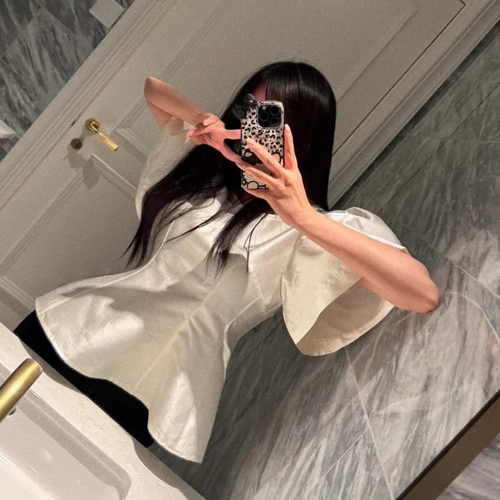 chic 한국 여름 프랑스식 외국 가스 빛 럭셔리 거품 소매 품격 몸매 가꾸기 궁정 다용도 셔츠 맨위