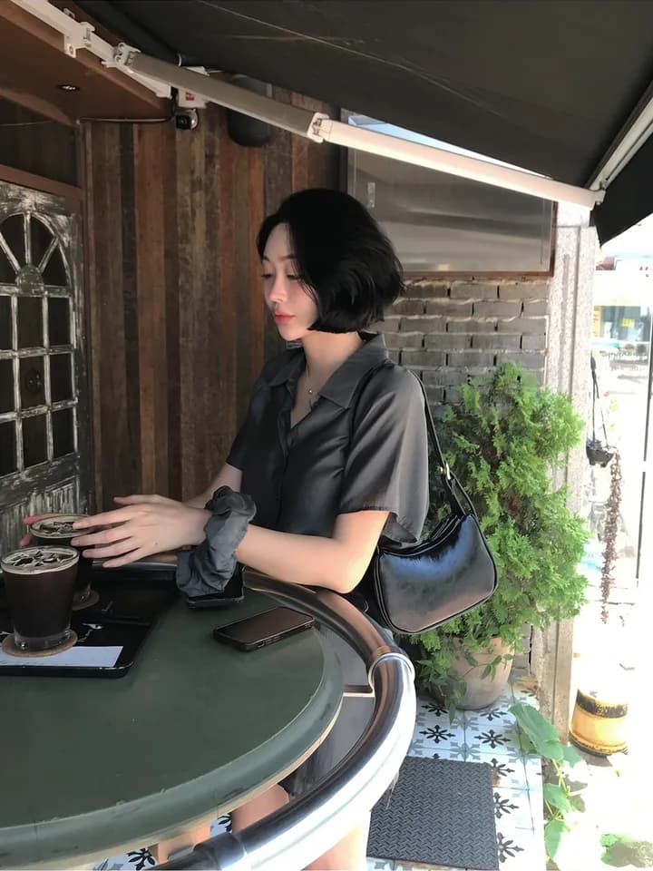 chic 한국 스타일 여름 패션 레트로 폴로 칼라 주간 실크 쉬폰 셔츠 하이웨이스트 작은 대중 방귀 커튼 바지 세트 상세 이미지 1