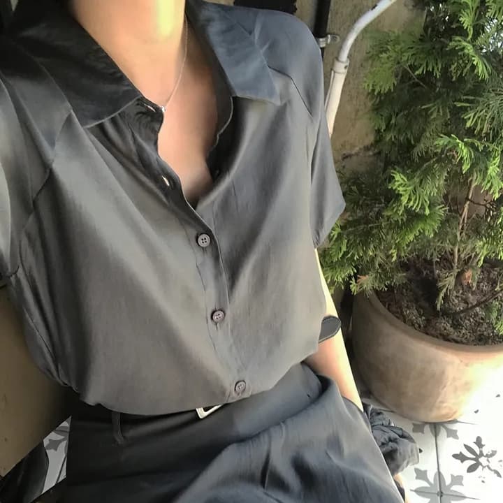 chic 한국 스타일 여름 패션 레트로 폴로 칼라 주간 실크 쉬폰 셔츠 하이웨이스트 작은 대중 방귀 커튼 바지 세트 상세 이미지 14
