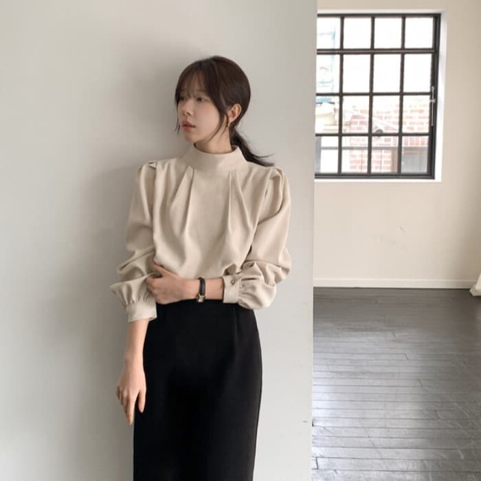 chic 한 부서 부드러운 프랑스식 우아함 품격 스탠드 칼라 작은 대중 주름 장식 디자인 센스 다용도 긴팔 셔츠 맨위