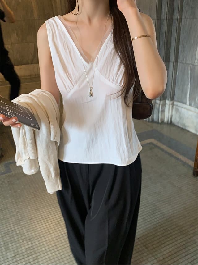 chic 한 부서 여름 프랑스식 V넥 부드러운 달콤함 레이스 허리 수축 슬림해 보이는 다용도 민소매 조끼 맨위 이미지 3