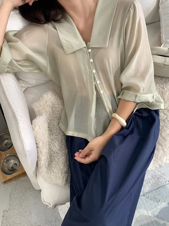 chic 한 부서 이른 가을 프랑스식 작은 대중 디자인 센스 폴로 칼라 싱글 줄 버튼 품격 얇은 스타일 다용도 셔츠 맨위 이미지 3