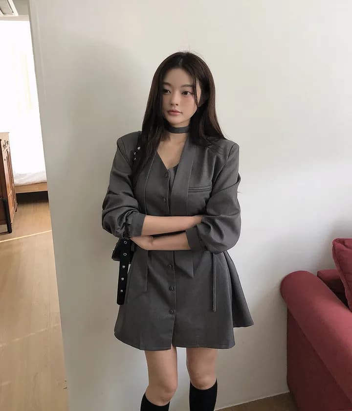 ins 가을 프랑스식 고급 센스 레트로 V넥 목도리 레이스업 허리 수축 싱글 줄 버튼 품격 정장 드레스 상세 이미지 5