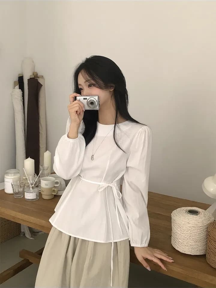 chic 한 부서 가을 부드러운 미니멀리즘 라운드 넥 패션 연령 감소 거품 소매 레이스업 허리 수축 다용도 셔츠 맨위 상세 이미지 2