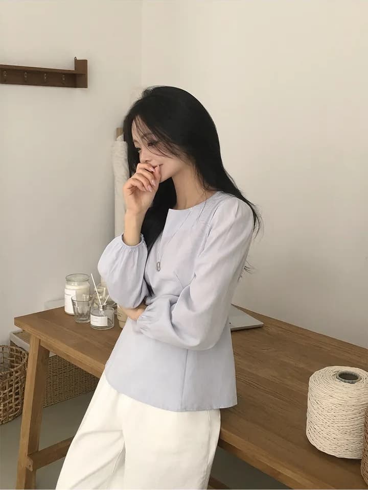 chic 한 부서 가을 부드러운 미니멀리즘 라운드 넥 패션 연령 감소 거품 소매 레이스업 허리 수축 다용도 셔츠 맨위 상세 이미지 8