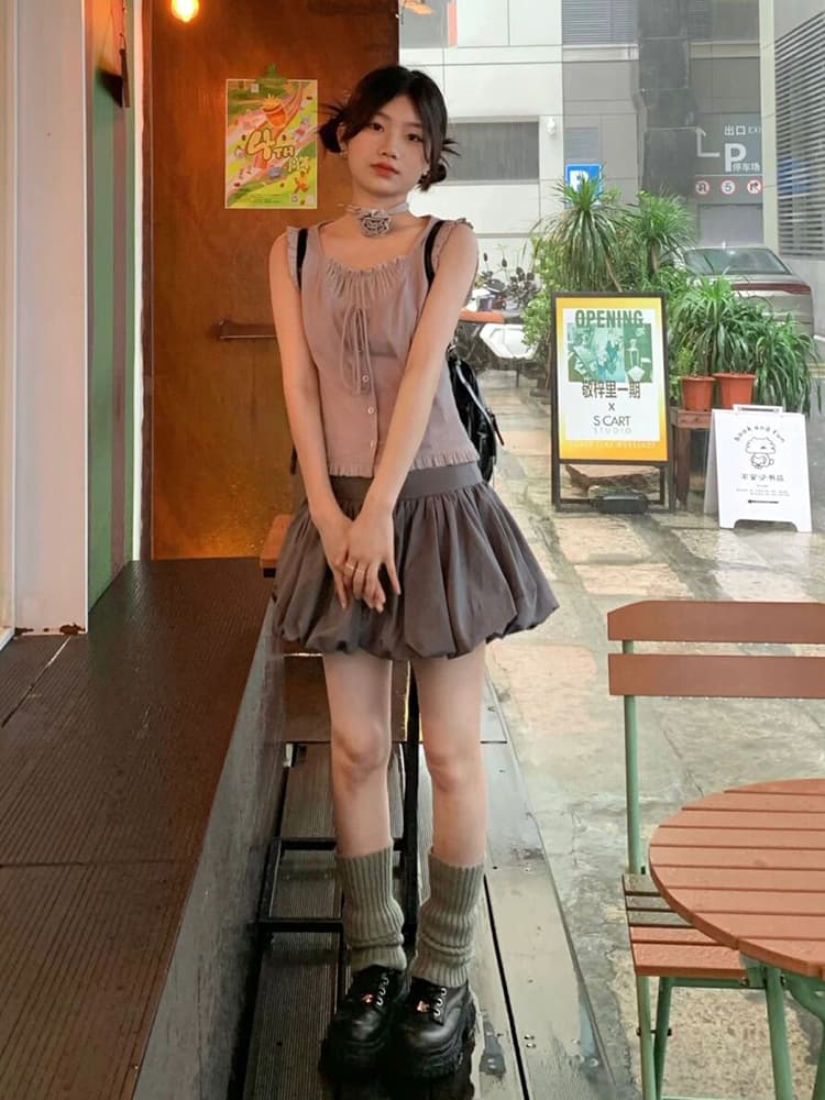 재고 있음 달콤함 패션 세트 여성 핫걸 소녀 센스 몸매 가꾸기 슬림해 보이는 캐주얼 미니 스커트 페이크 레이어드 민소매 맨위 이미지 3