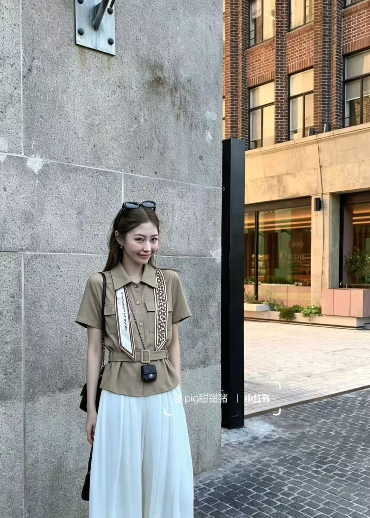 오래된 돈 바람 아마 폴로 칼라 반팔 여성 셔츠 2026 여름 새로운 루즈핏 레이스업 허리 수축 다용도 맨위 상세 이미지 6