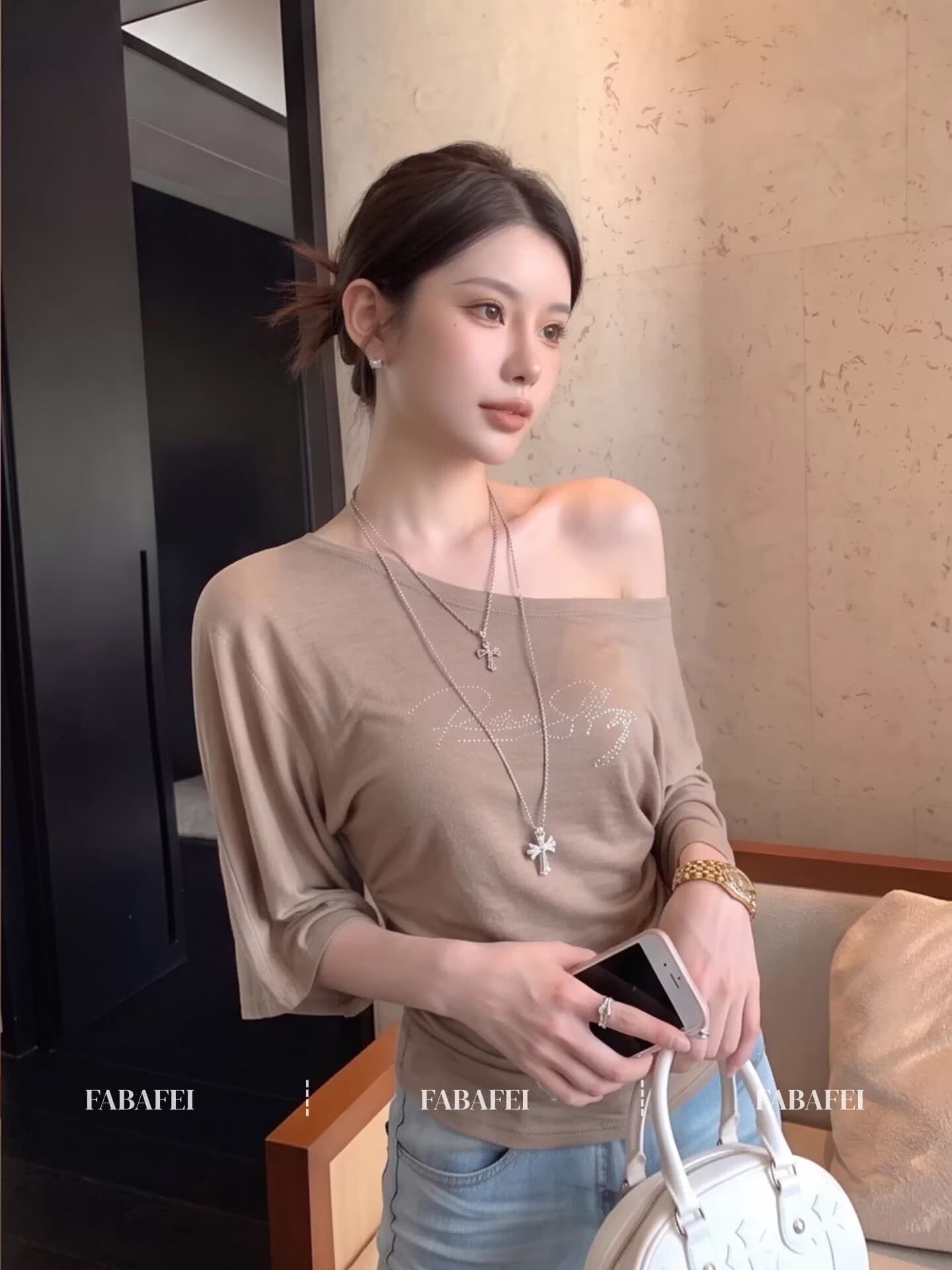 2026 순수한 욕망 바람 비스듬한 어깨 핫픽스 알파벳 여성 가을 허리 수축 슬림해 보이는 긴팔 만나는 오프숄더 맨위 이른 가을 인사이드 가져 가라. 이미지 2