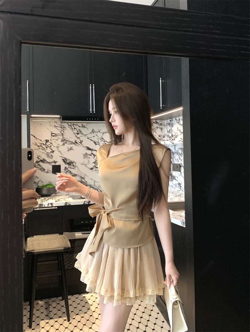 실사 물총새 물총새 옥 실행 비싼 가스 센스 천 골드 흔들다 칼라 스트랩 맨위 레이스 플리츠 치마바지 두 조각 여성 세트 상세 이미지 2