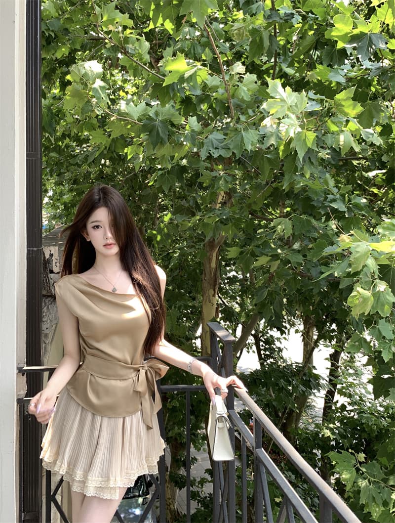 실사 물총새 물총새 옥 실행 비싼 가스 센스 천 골드 흔들다 칼라 스트랩 맨위 레이스 플리츠 치마바지 두 조각 여성 세트 상세 이미지 13