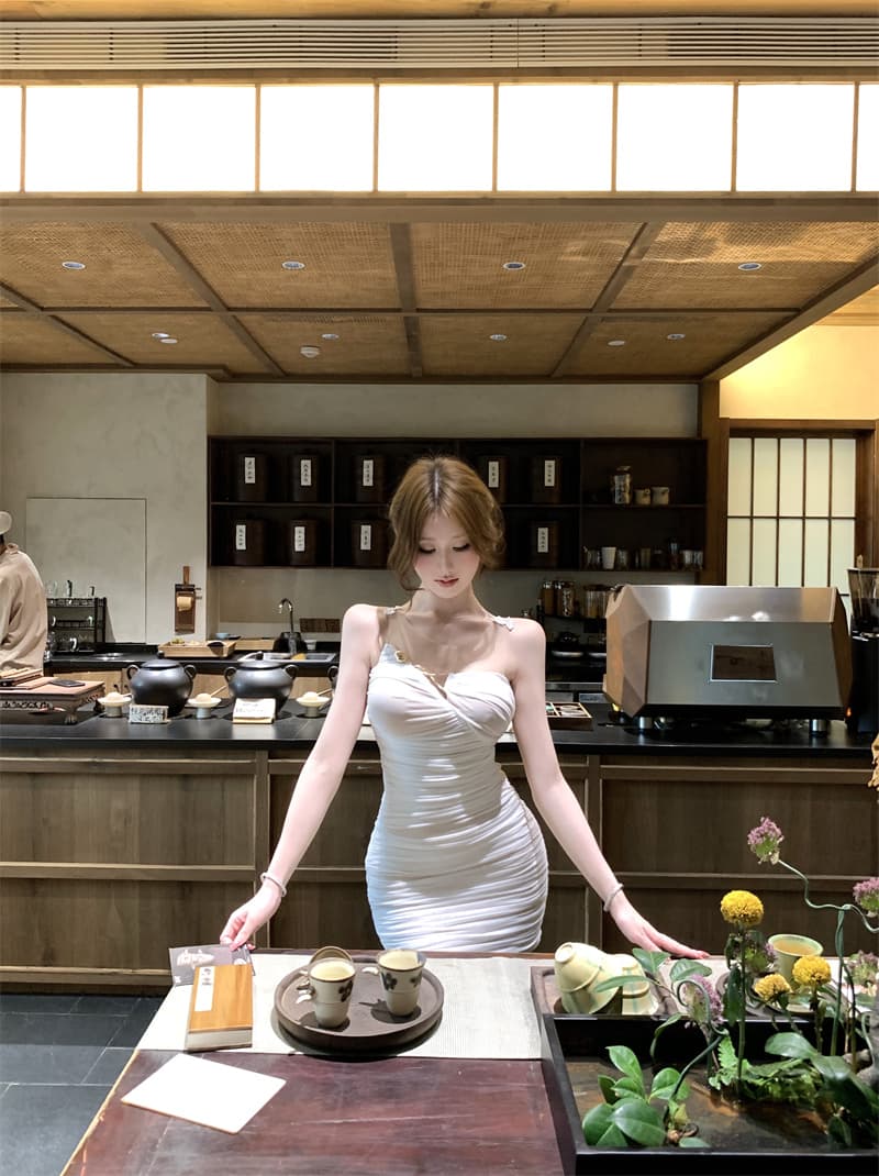 실사 여름 망사 홀로우 아웃 레이스 금속 장식 프랑스식 로얄 자매 데이트 타이트 스커트 상세 이미지 13