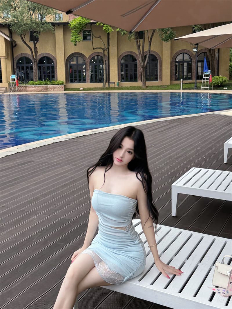실사 안개 레이스 여성 드레스 여름 홀로우 아웃 섹시함 품격 몸매 가꾸기 슬림해 보이는 주름 타이트 스커트 튜브탑 치마 이미지 2