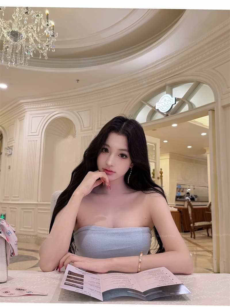 실사 안개 레이스 여성 드레스 여름 홀로우 아웃 섹시함 품격 몸매 가꾸기 슬림해 보이는 주름 타이트 스커트 튜브탑 치마 상세 이미지 17