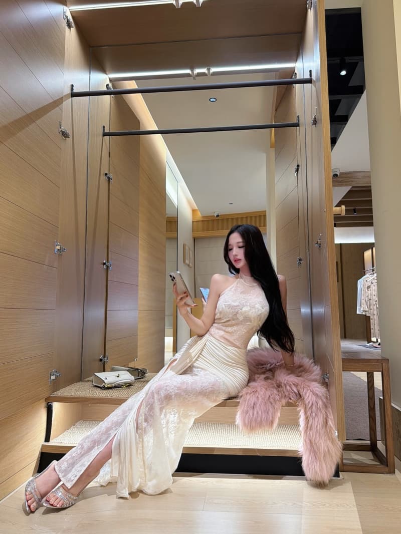 프랑스식 행침 목 여성 드레스 이른 가을 새로운 디자인 센스 백리스 타이트 스커트 롱 스커트 레이스 데이트 인사이드 가져 가라. 치마 상세 이미지 13