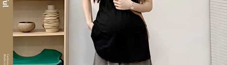 지금 지금 새로운 고유 한 검정색 V넥 민소매 조끼 체크무늬 와이드 레그 팬츠 2026 여름 새로운 느슨함 센스 세트 상세 이미지 12