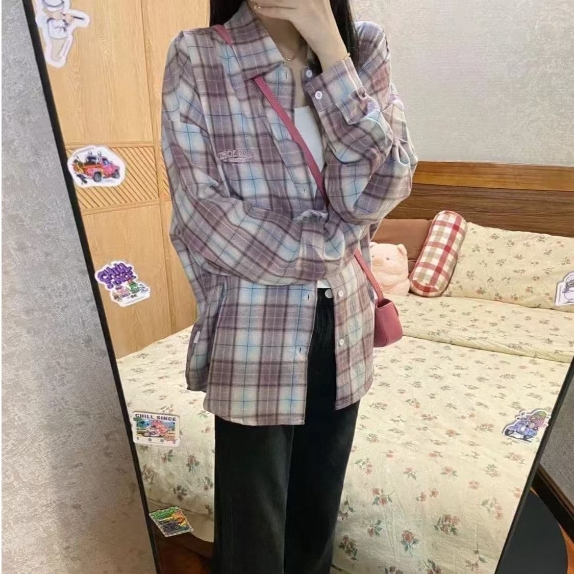 슈퍼 디스플레이 화이트 한 부서 작은 대중 디자인 센스 보라색 체크무늬 긴팔 루즈핏 여성 셔츠 봄 가을 겨울 조수 브랜드 캐주얼 셔츠 상세 이미지 11