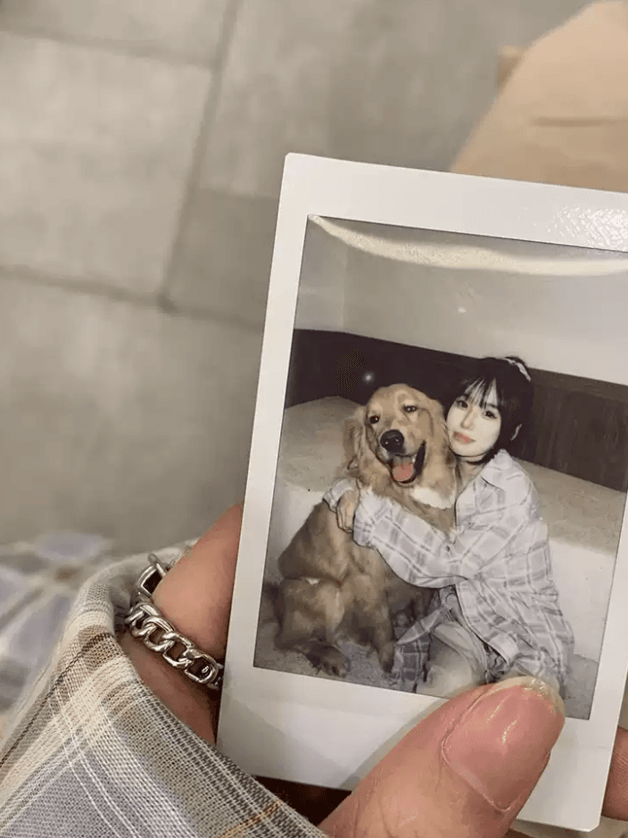 파란색 체크무늬 여성 셔츠 2026 이른 봄 외부 가져 가라. 디자인 센스 작은 대중 패션 외출용 셔츠 여름 재킷 상세 이미지 10