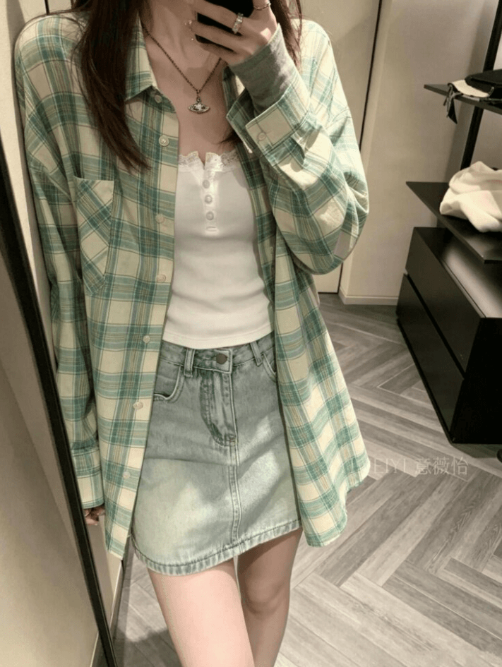 프랑스식 녹색 격자 무늬 셔츠 여성 코트 여름 2026 새로운 태양 보호 셔츠 작은 대중 Chic 셔츠 루즈핏 맨위 이미지 3