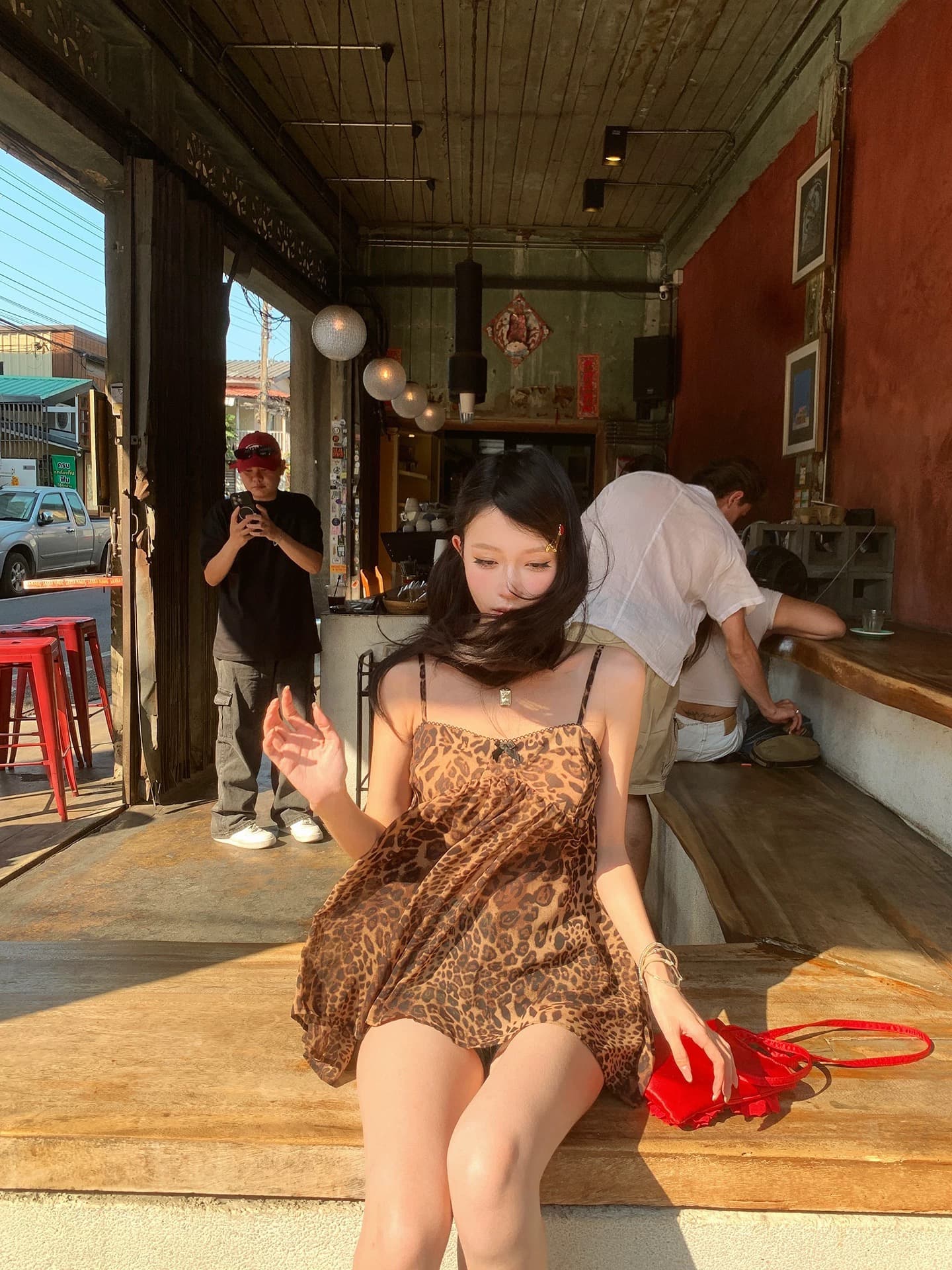 pinksoya 분말 콩 핫걸 레오파드 무늬 나비 매듭 캐미솔 여름 새로운 쉬폰 튜브탑 맨위 이미지 3