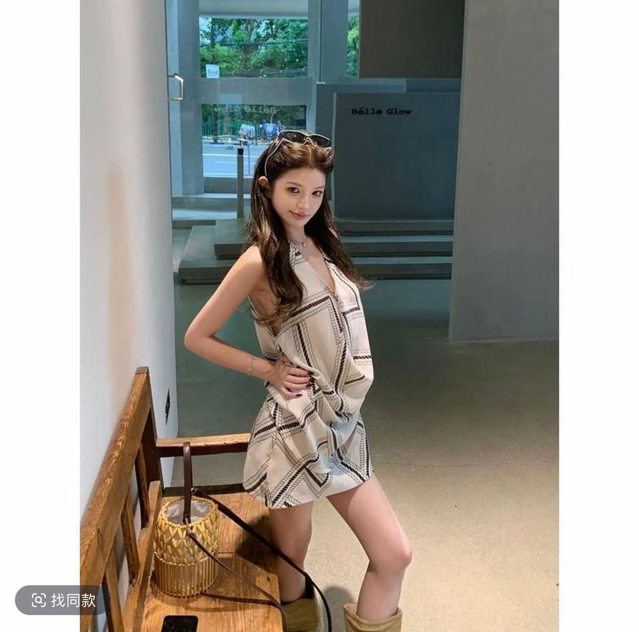 오래된 돈 바람 빛 럭셔리 세트 디자인 센스 프린트 V넥 민소매 조끼 여성 여름 타이트 스커트 반신 스커트 투피스 세트