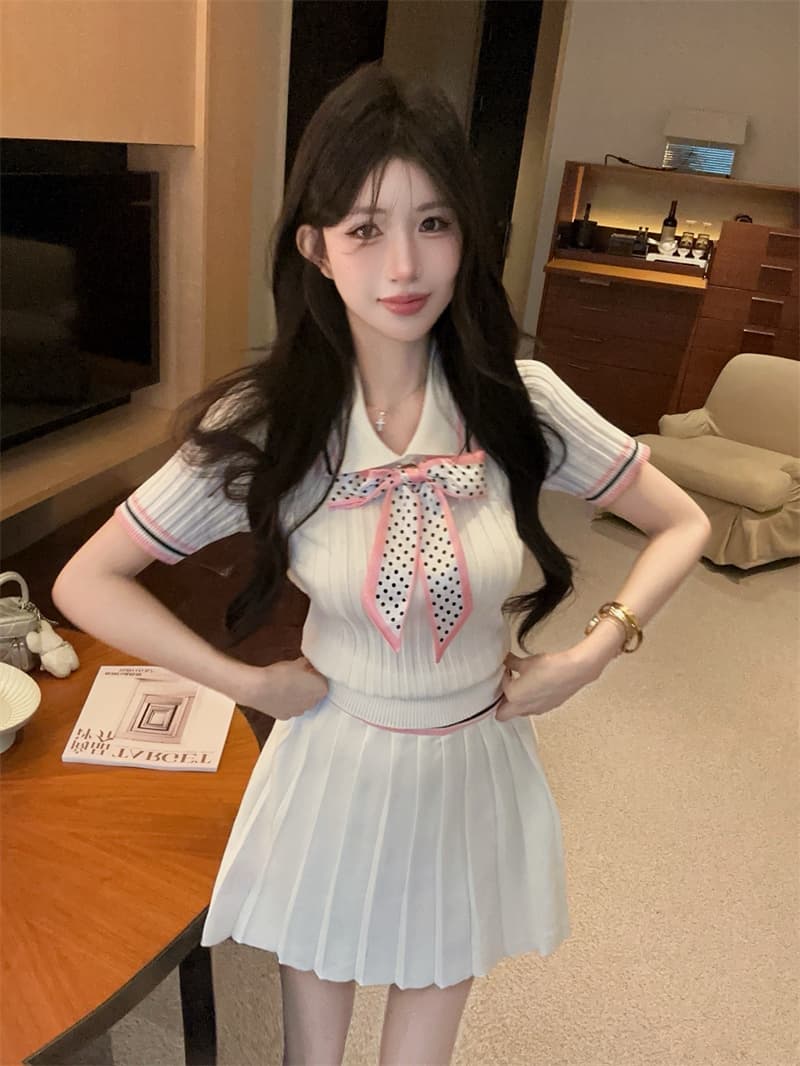 실사 연령 감소 배색 폴로 칼라 반팔 몸매 가꾸기 도트 무늬 나비 매듭 맨위 플리츠 반신 치마 세트 상세 이미지 9