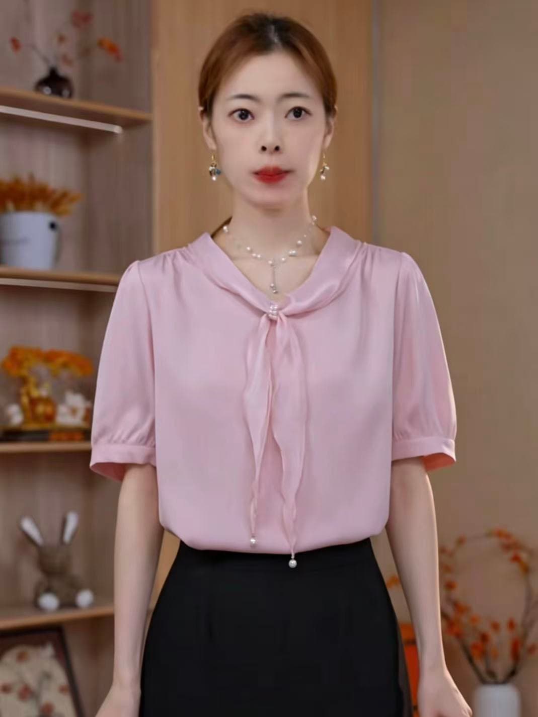 여름 새로운 작은 V넥 단색 외국 가스 패션 슬림해 보이는 다용도 여성 셔츠