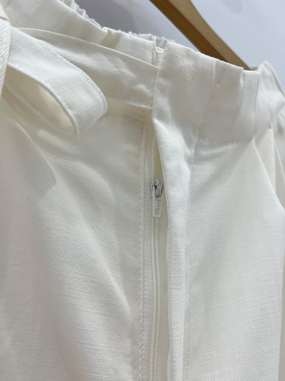 물리적 인지도 있음 업데이트 한국 스타일 루즈핏 미니멀리즘 레이스업 캐주얼 바지 8103 상세 이미지 15