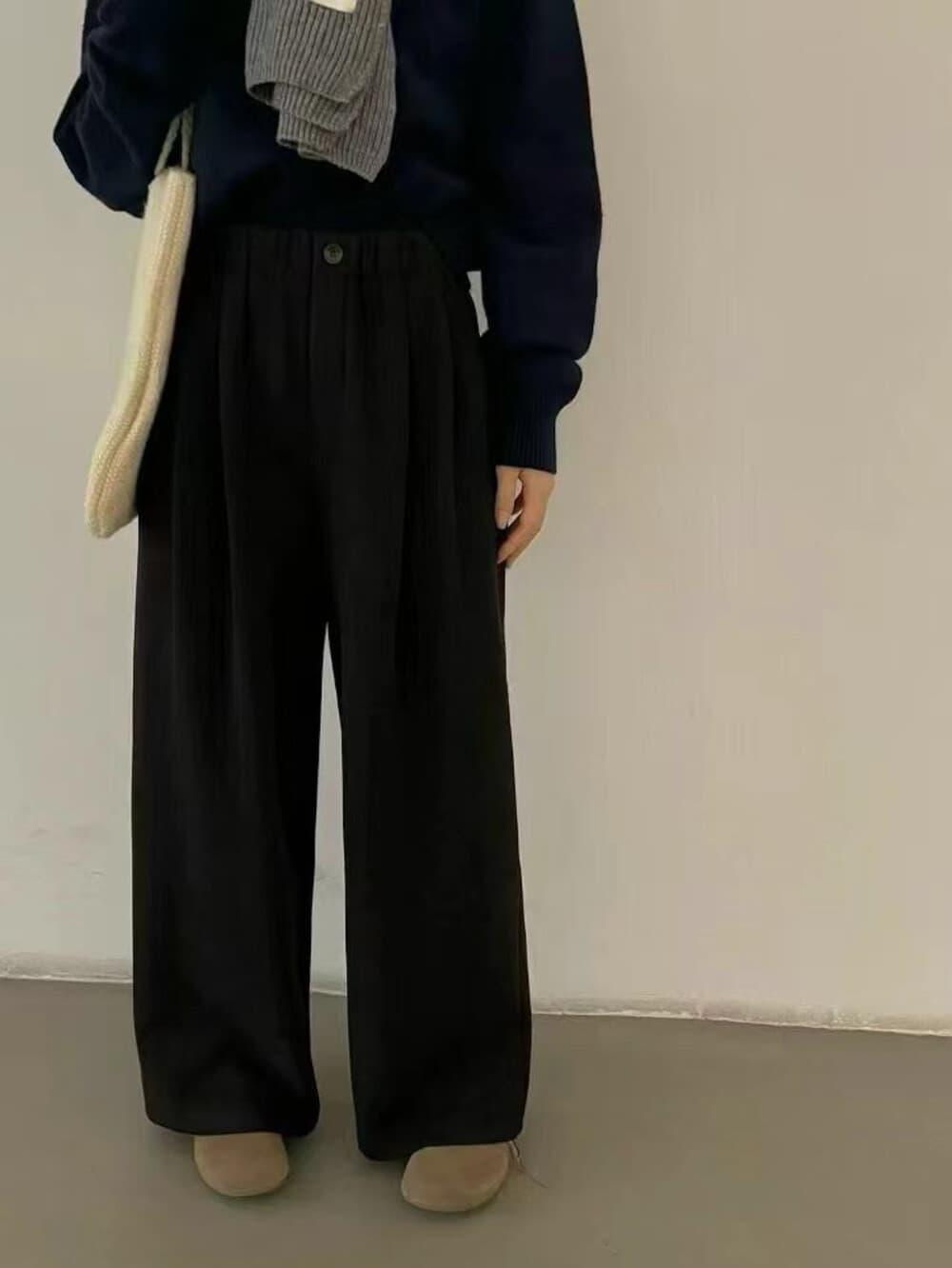 물리적 인지도 있음 업데이트 겨울 두꺼운 와이드 레깅스 바지 허리밴드 보온 스트레이트 캐주얼 긴 바지 상세 이미지 9