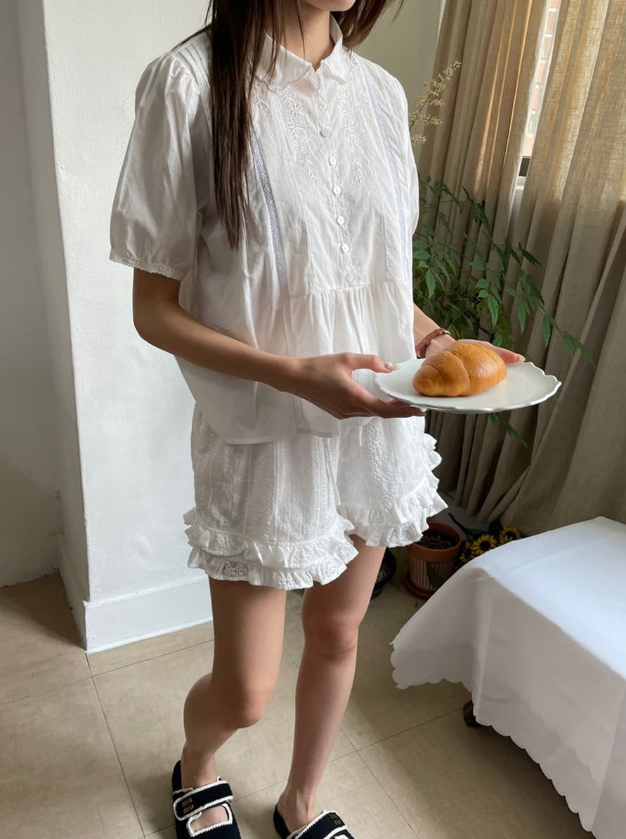 물리적 인지도 있음 업데이트 한 부서 레이스 레이스 허리밴드 넓은 다리가 짧다. 바지 여성 상세 이미지 6