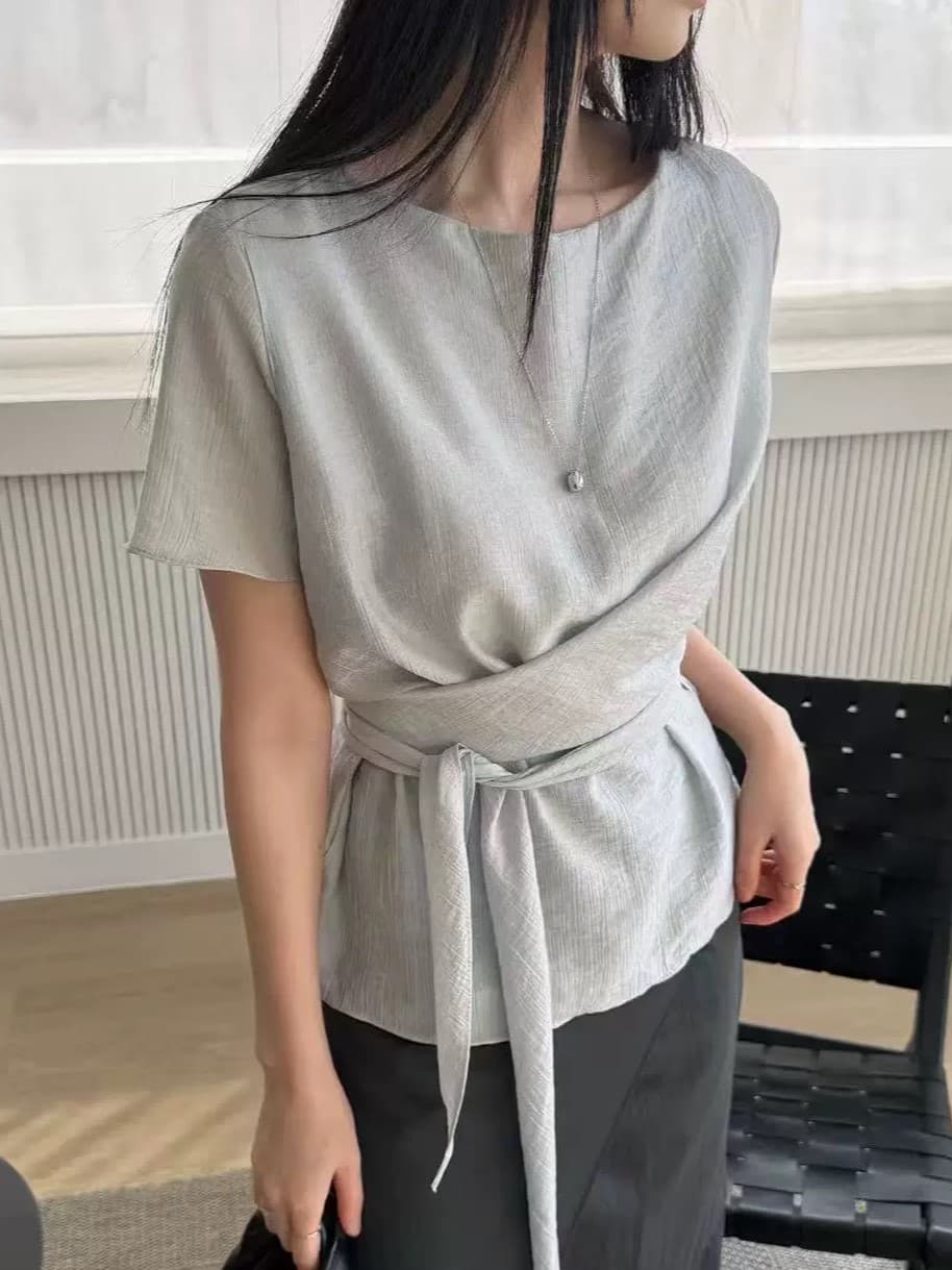 물리적 인지도 있음 업데이트 한국 동대문 새로운 단색 라운드 넥 풀오버 중복 레이스업 반팔 맨위 여성 상세 이미지 4