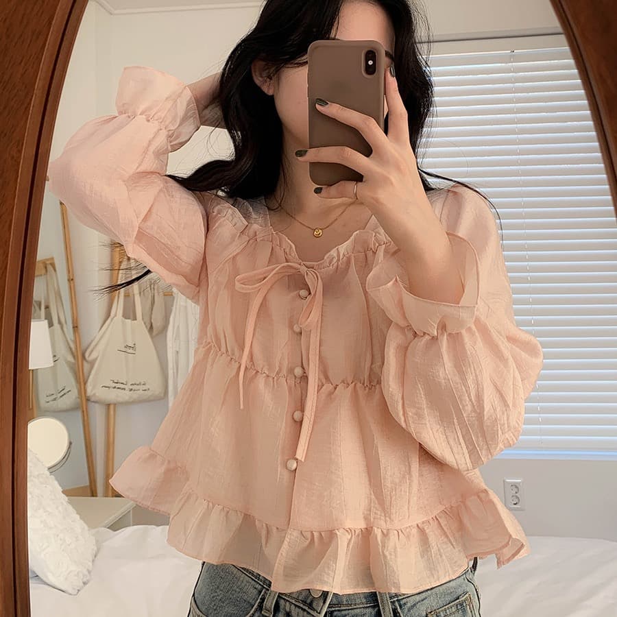한국 동대문 봄 레트로 부드러운 광장 칼라 레이스업 목이버섯 프릴 긴팔 셔츠 맨위 여성 이미지 2