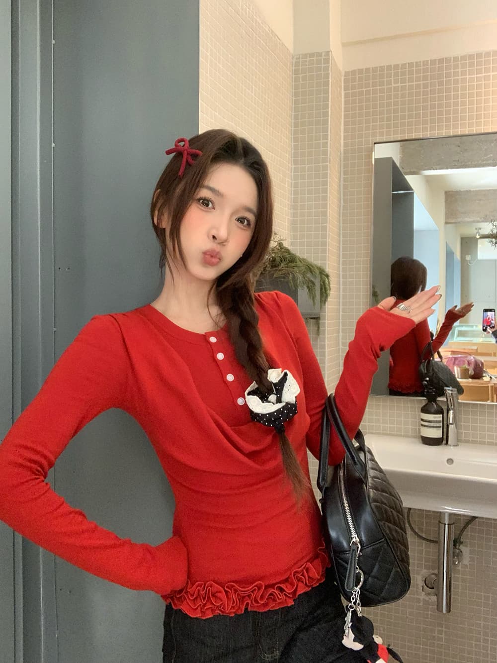 실사 정가 레트로 흔들다 칼라 배색 단추 페이크 레이어드 몸매 가꾸기 긴팔 니트 티셔츠 상세 이미지 6