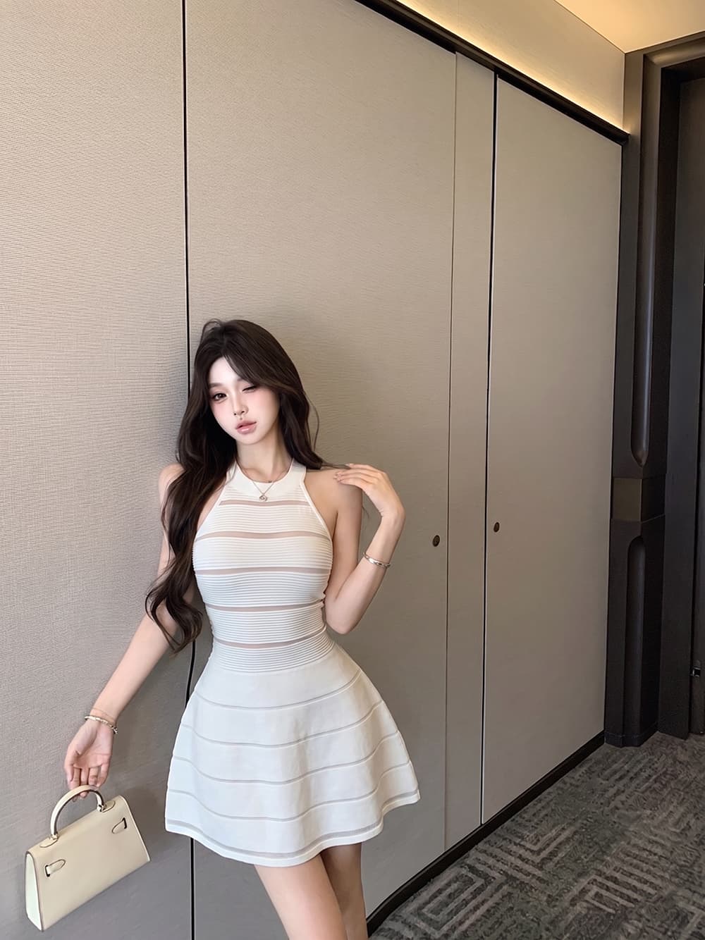 민소매 여성 드레스 여름 고급 센스 품격 홀로우 아웃 허리 수축 치마 상세 이미지 2