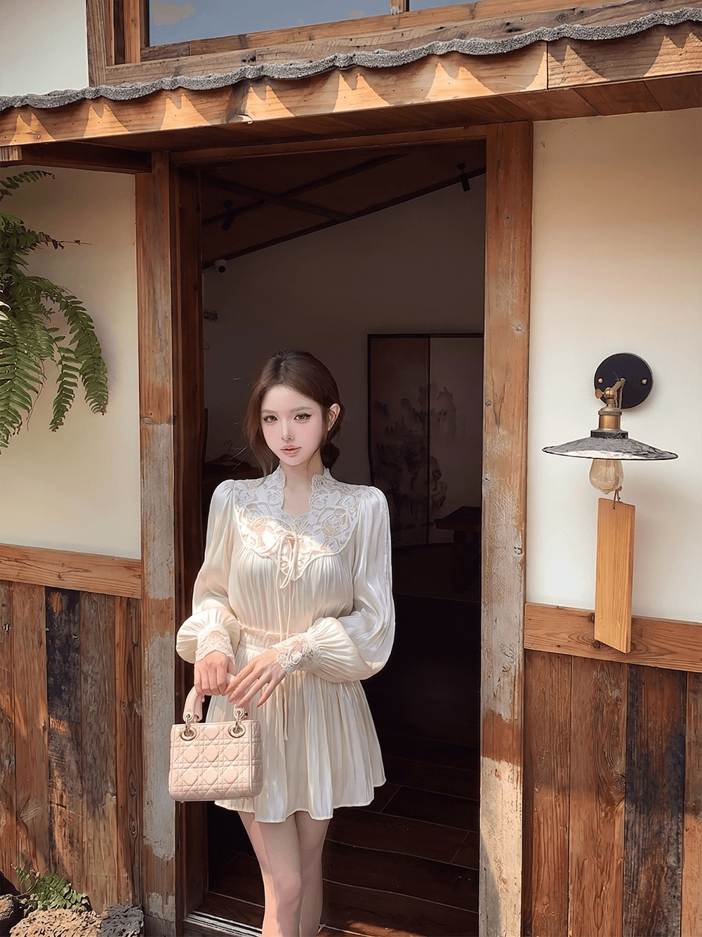 질감 구슬 빛 절묘한 우아함 홀로우 아웃 레이스 맨위 한 마디 미니 스커트 세트 이미지 2