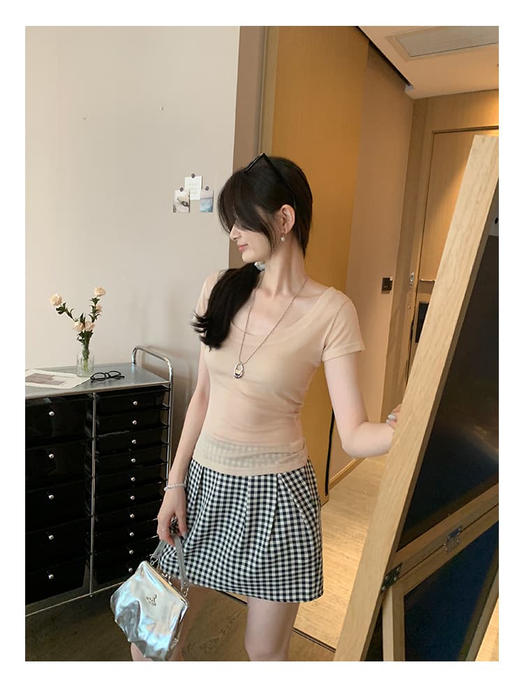 실제 촬영 그림 고유 한 화이트 얇고 가벼운 몸매 가꾸기 슬림해 보이는 u 칼라 반팔 티셔츠 여성 2025 새로운 여름 아름다운 맨위 상세 이미지 15