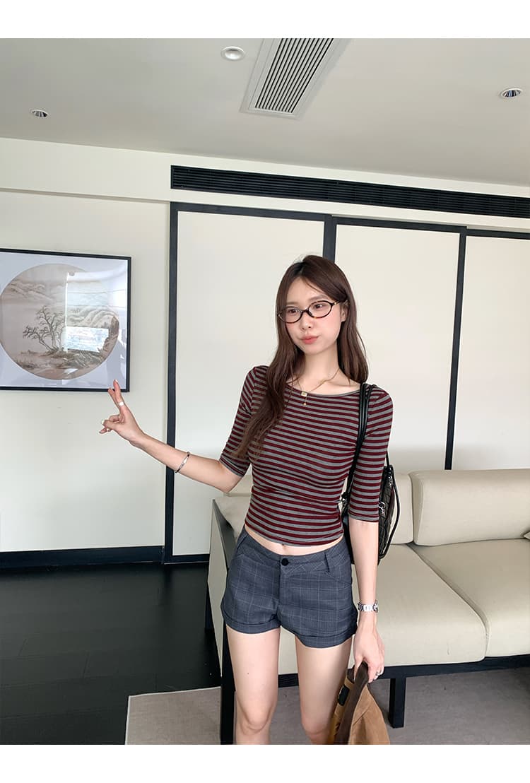실사 그림 오래된 돈 바람 몸매 가꾸기 슬림해 보이는 스트라이프 백리스 보트넥 5 점 소매 티셔츠 여성 2026 여름 새로운 맨위 상세 이미지 25