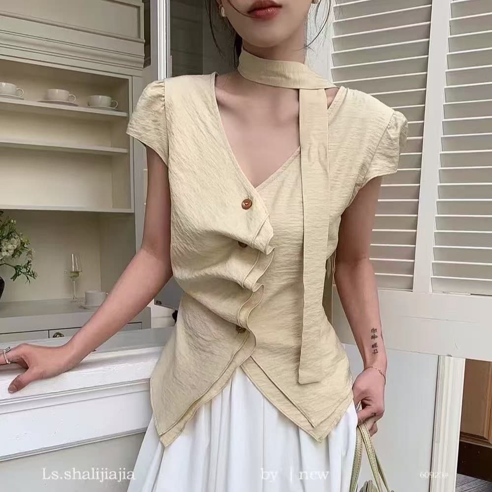 ls 열세 개 새로운 작은 대중 디자인 행침 목 셔츠 작은 셔츠 여성 여름 V넥 반팔 리본 몸매 가꾸기 슬림해 보이는 이미지 5