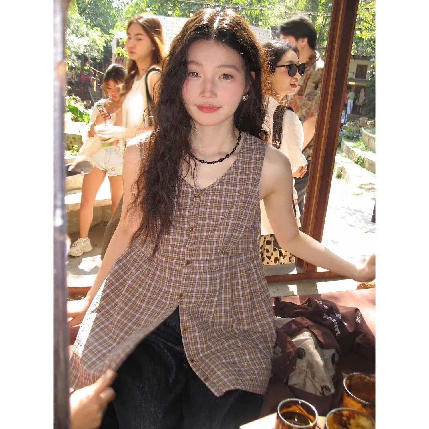 2026 여름 새로운 한 부서 레트로 체크무늬 민소매 조끼 디자인 센스 캐주얼 표지 배 몸매 가꾸기 맨위 상세 이미지 1