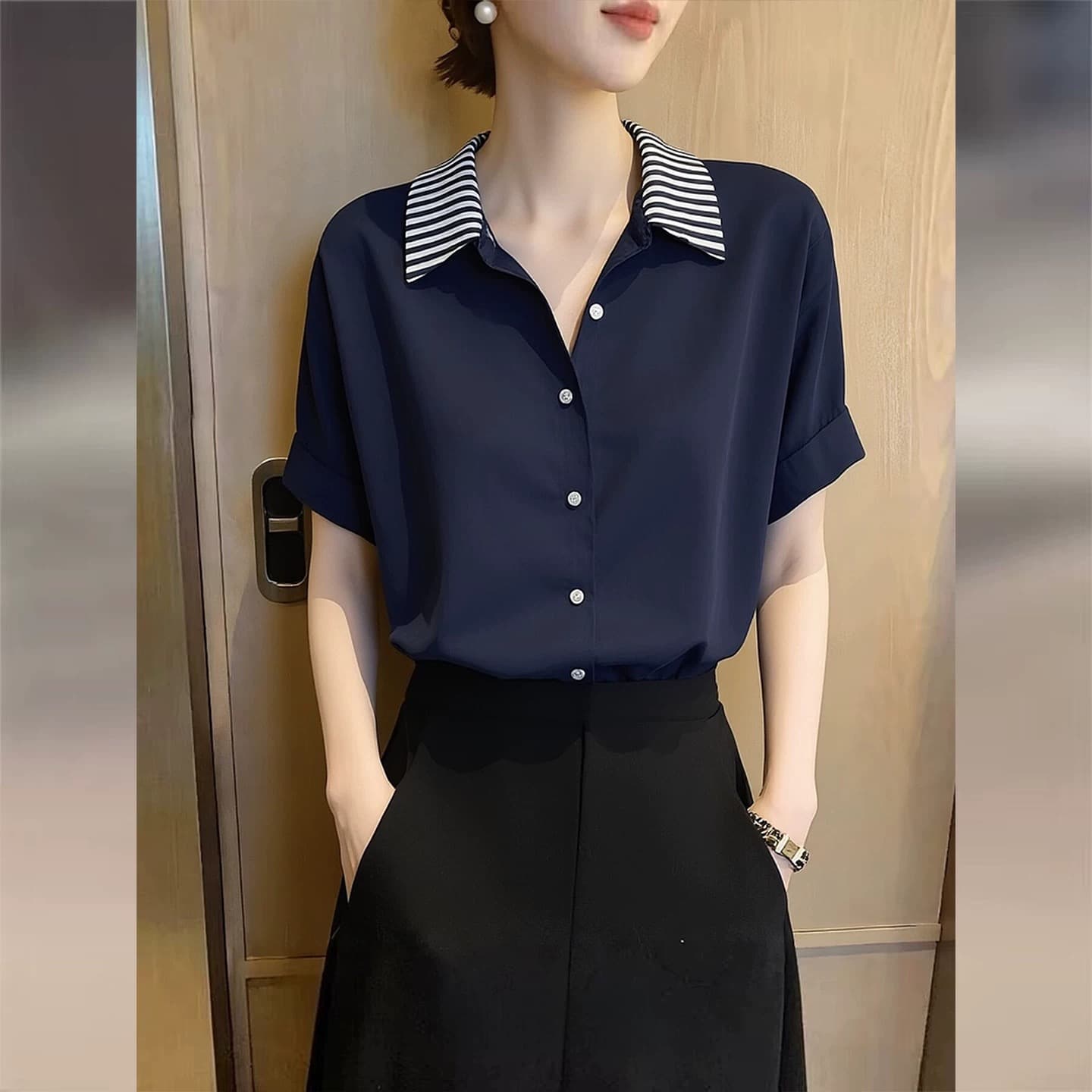 프랑스식 품격 블루 색상 POLO 칼라 반팔 여성 셔츠 2026 여름 새로운 스트라이프 패치워크 루즈핏 슬림해 보이는 맨위 상세 이미지 2
