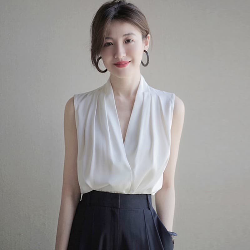 미니멀리즘 화이트 새틴 시뮬레이션 실크 V넥 캐미솔 봄 가을 인사이드 가져 가라. 아세트산 민소매 셔츠 행침 목 맨위 상세 이미지 1